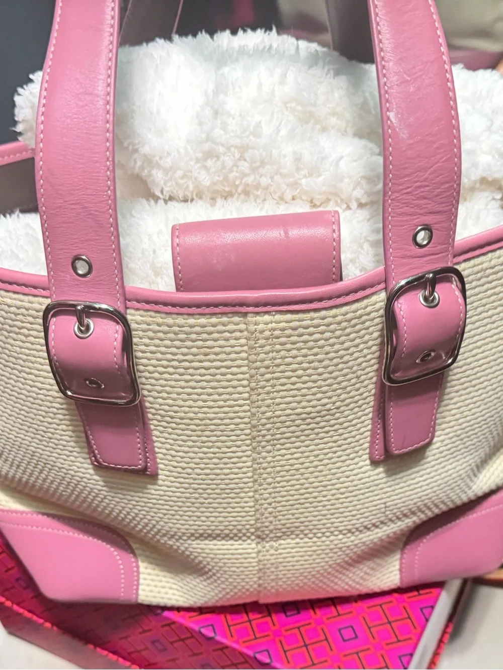 Coach Women's Pink & Cream Tote Bag - Stylish Everyday Carry